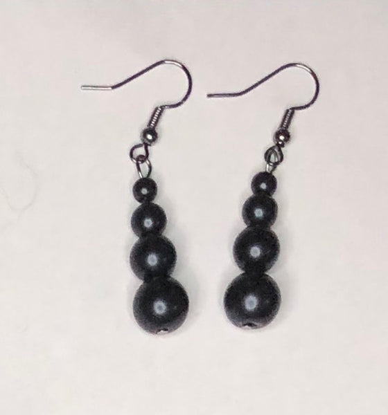 Satin-Black Earrings 1